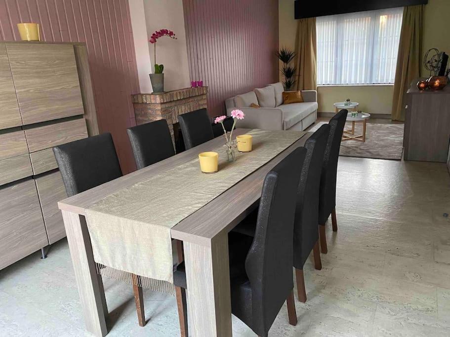 Ruim Duplexappartement Oostende Met Groot Terras Apartamento